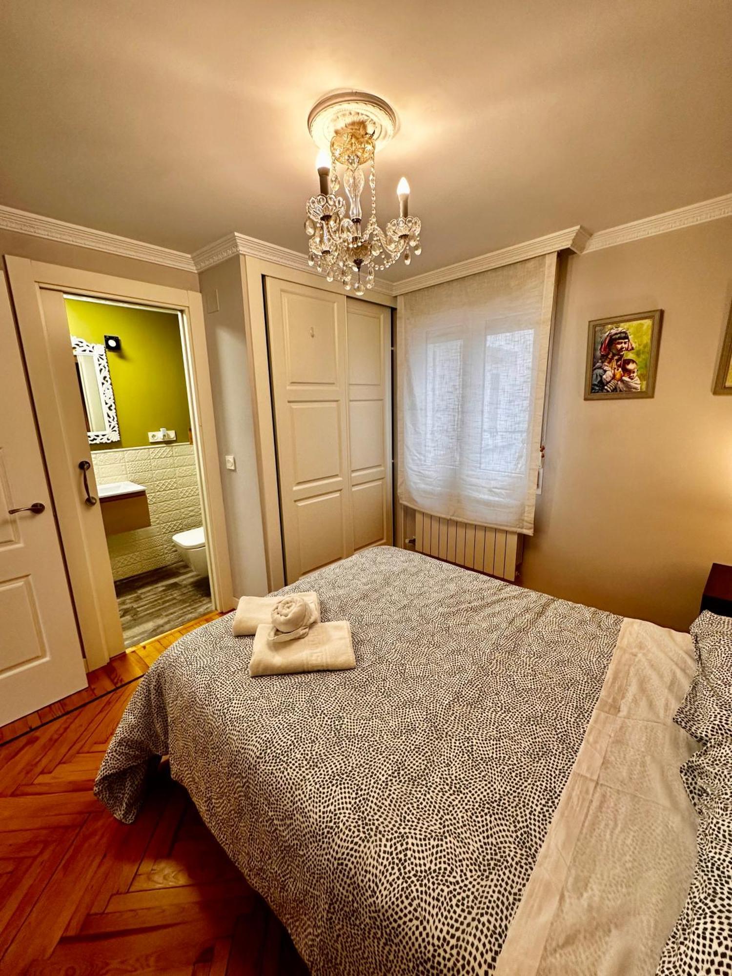Atuaire Home Vista Catedral De Burgo Exterior foto